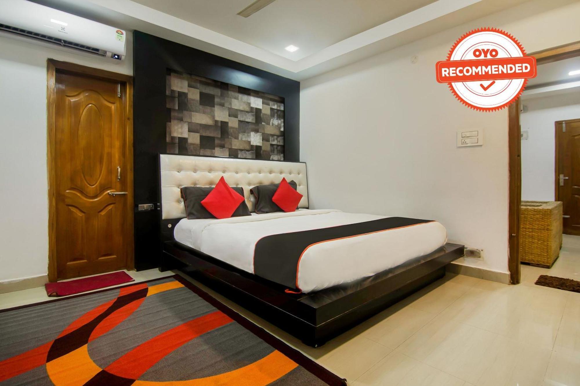 Hotel Collection O The Blu Bell Nizarapar Path Guwahati Esterno foto